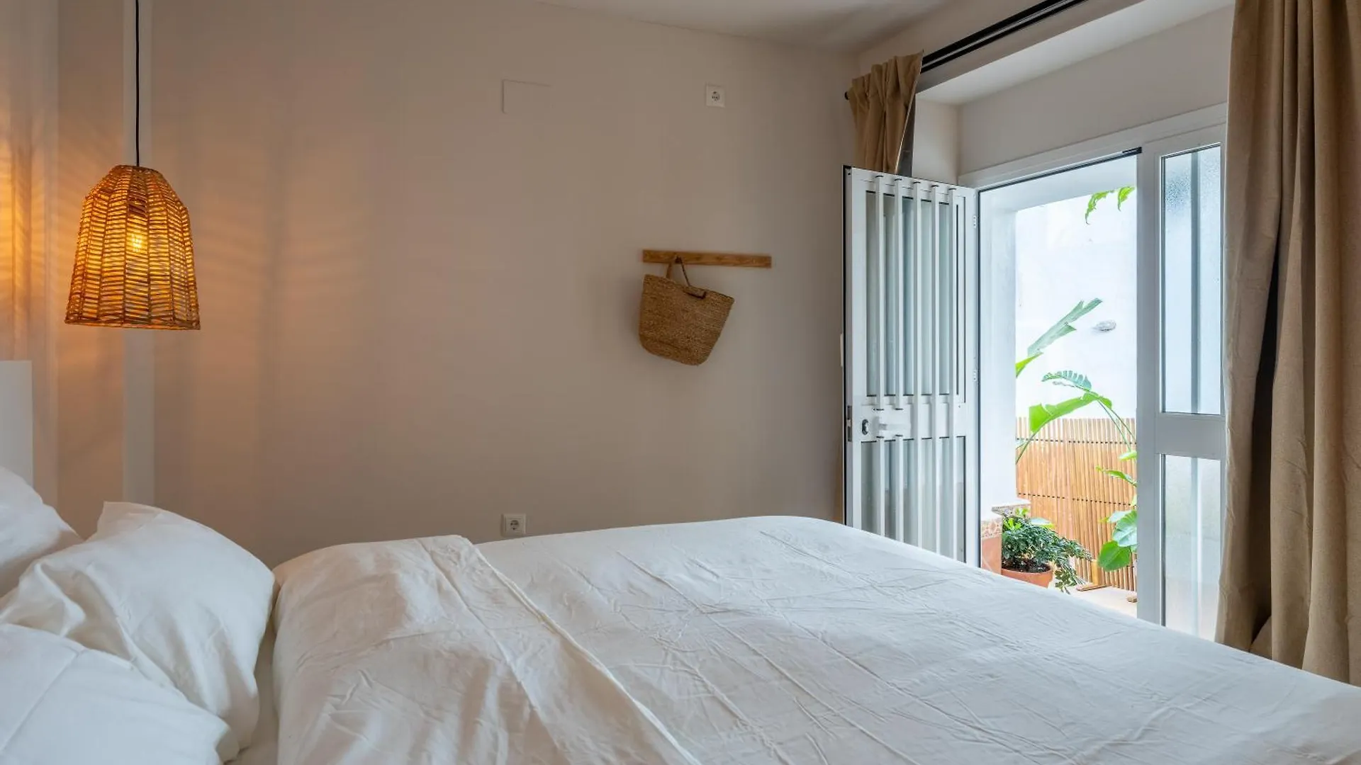 I Am Lomilla Apartments Benalmadena Spain